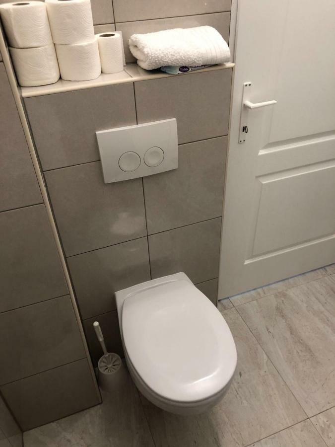 Nelany Apartment ซูโบวิชี ภายนอก รูปภาพ