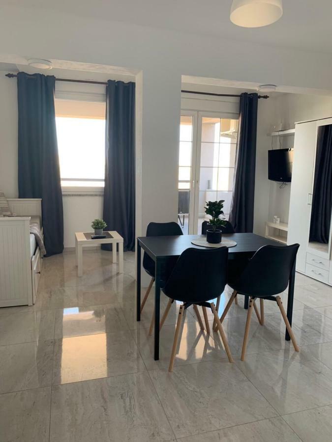 Nelany Apartment ซูโบวิชี ภายนอก รูปภาพ