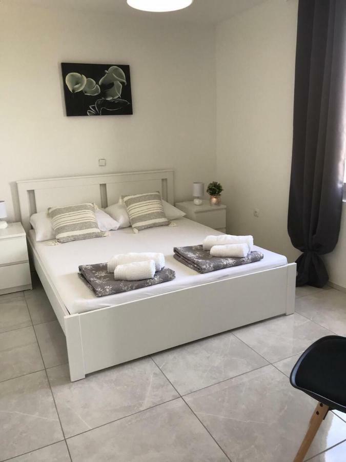 Nelany Apartment ซูโบวิชี ภายนอก รูปภาพ